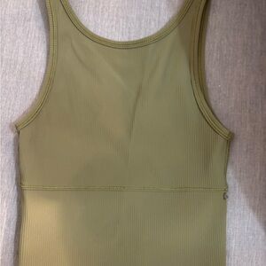 lululemon power pivot tank - olive green - size 0 (tag not attached)